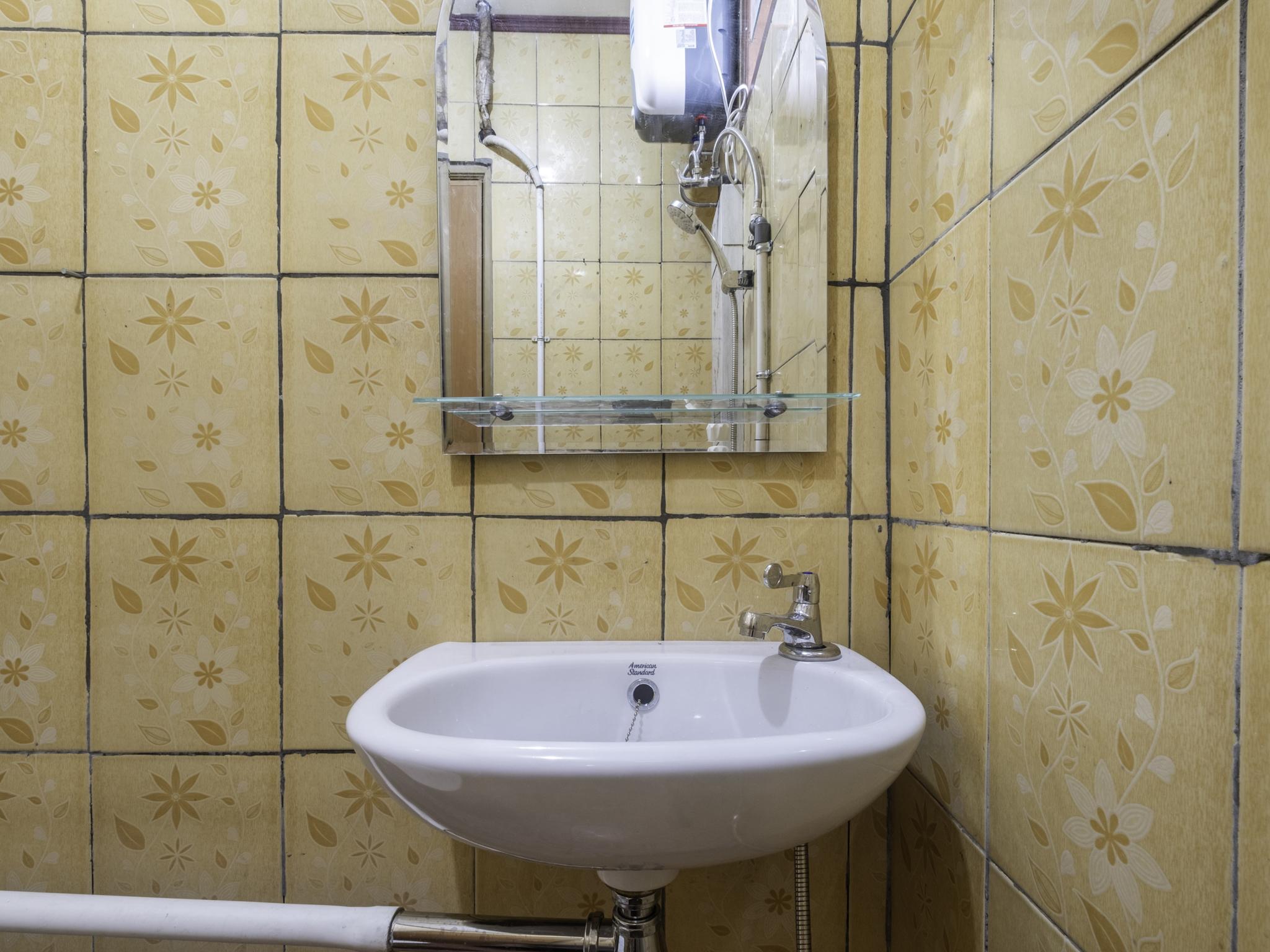 Oyo Life 2391 Baladewa Residence Syariah Karawang Dış mekan fotoğraf